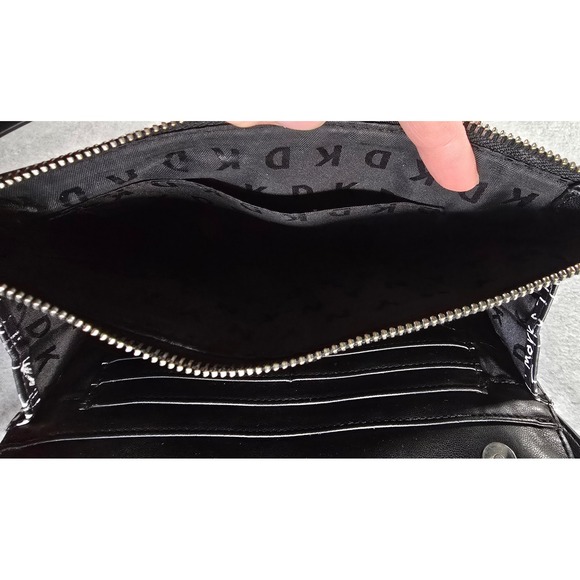 DKNY Bryant Park Black Graffiti Print Crossbody Bag Purse Streetwear 2021 - Picture 9 of 12